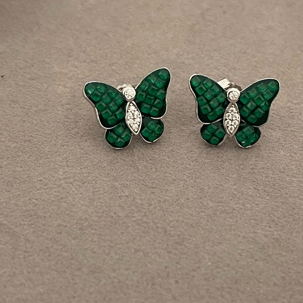 Green Butterfly Earrings - Picture 4 of 4
